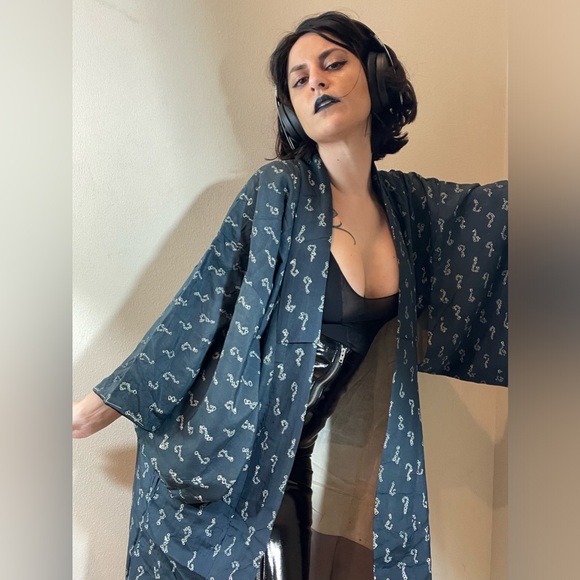 True antique crepe silk kimono question mark the riddler joker Batman usomono - Picture 12 of 16